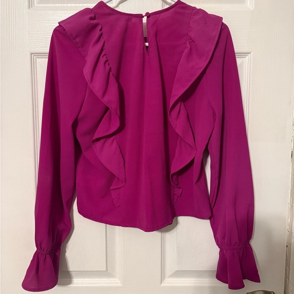 HYFVE Women’s Fuchsia Ruffle Blouse. Size small - Picture 3 of 3